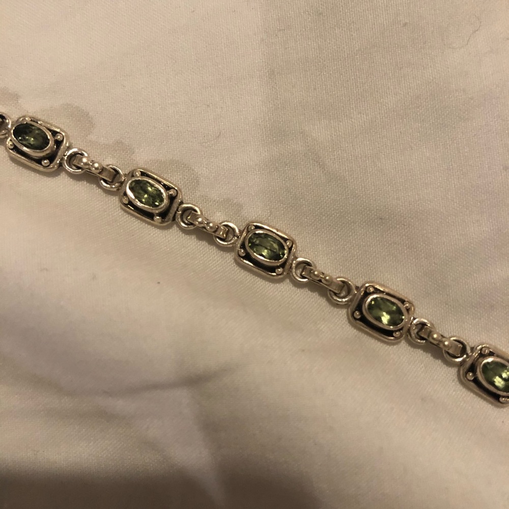 sterling silver and peridot link bracelet - Picture 4 of 6